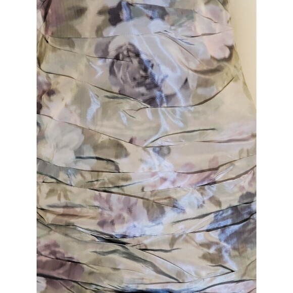 Peruvian Connection Cocktail Dress  Size 4  Gray/Lavender  Sleek Figure-Skimming - Picture 5 of 12